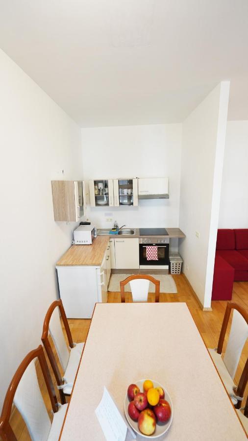 Cozynite Premium Apartment Hernals 1 เวียนนา ภายนอก รูปภาพ