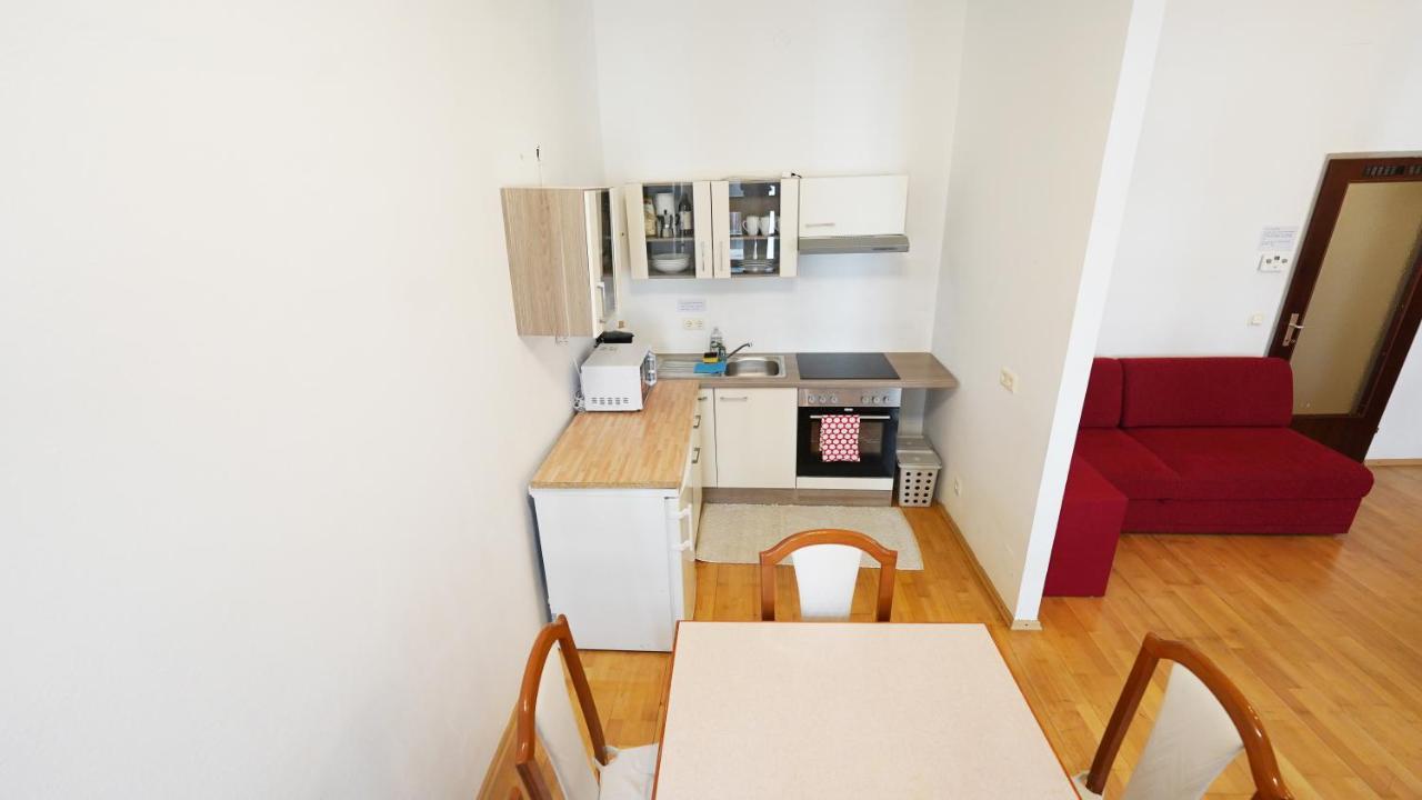 Cozynite Premium Apartment Hernals 1 เวียนนา ภายนอก รูปภาพ