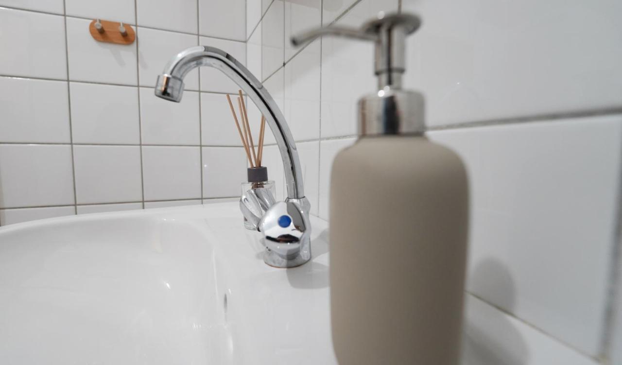 Cozynite Premium Apartment Hernals 1 เวียนนา ภายนอก รูปภาพ